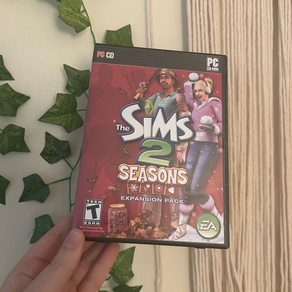 The Sims 2 Seasons (PC, Used, Good Quality!)